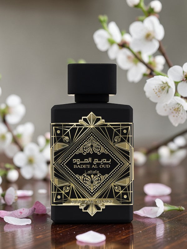 Bade’e Al Oud Honor and Glory – Luxurious Oud Mastery